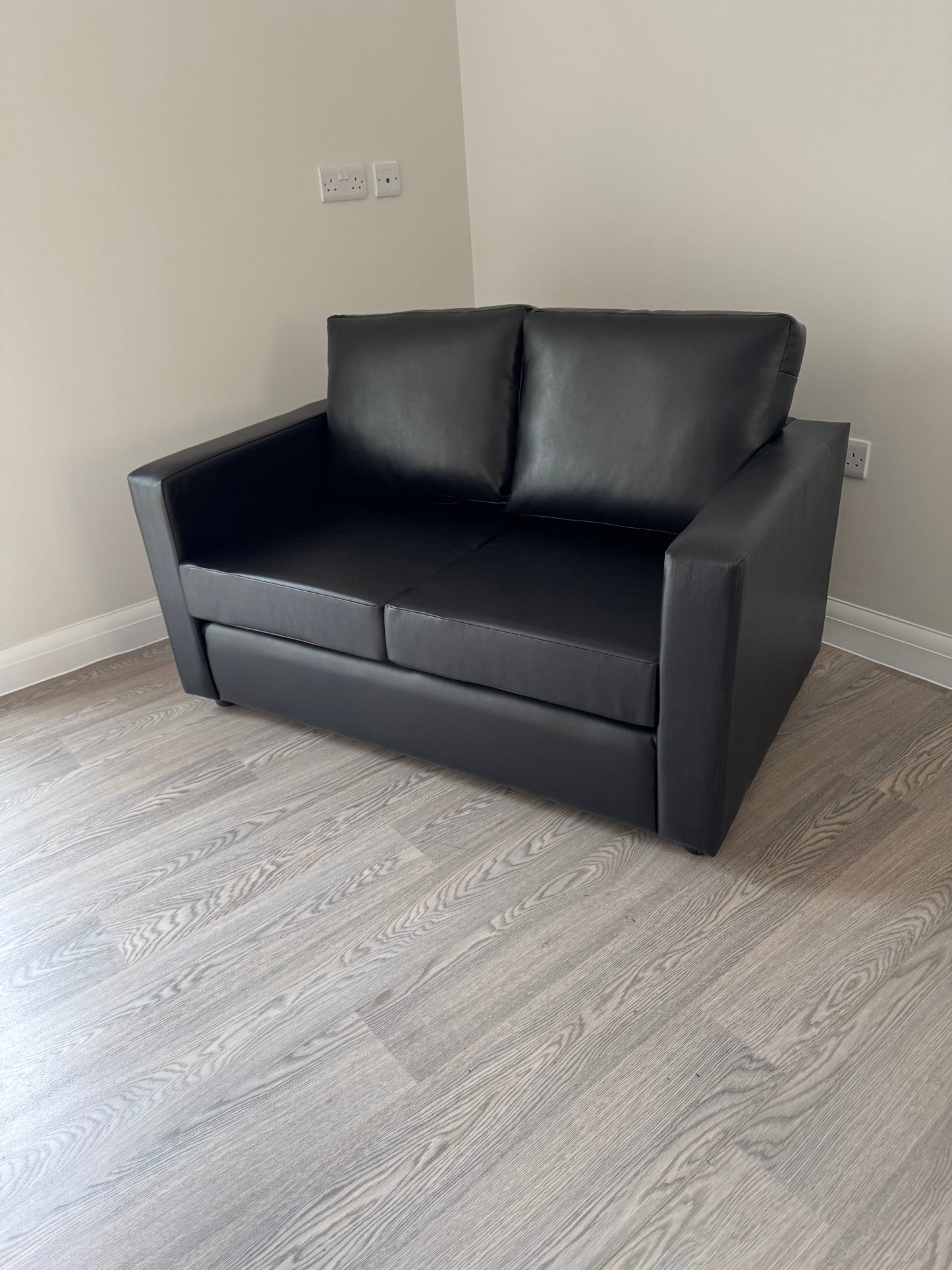 UPC002 - City 2 Seater Leather Sofa